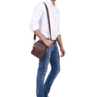 Herren Handtasche mit Schulterriemen Echtleder