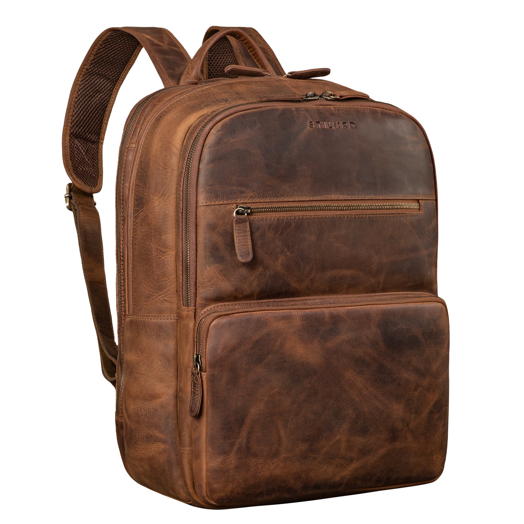 Leder Rucksack Braun für 13,3 Zoll Laptop aus der schrägen Frontalperspektive